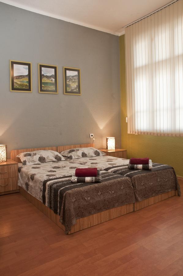 Hostel Mostel Hub Rooms And Apartments Sofie Exteriér fotografie